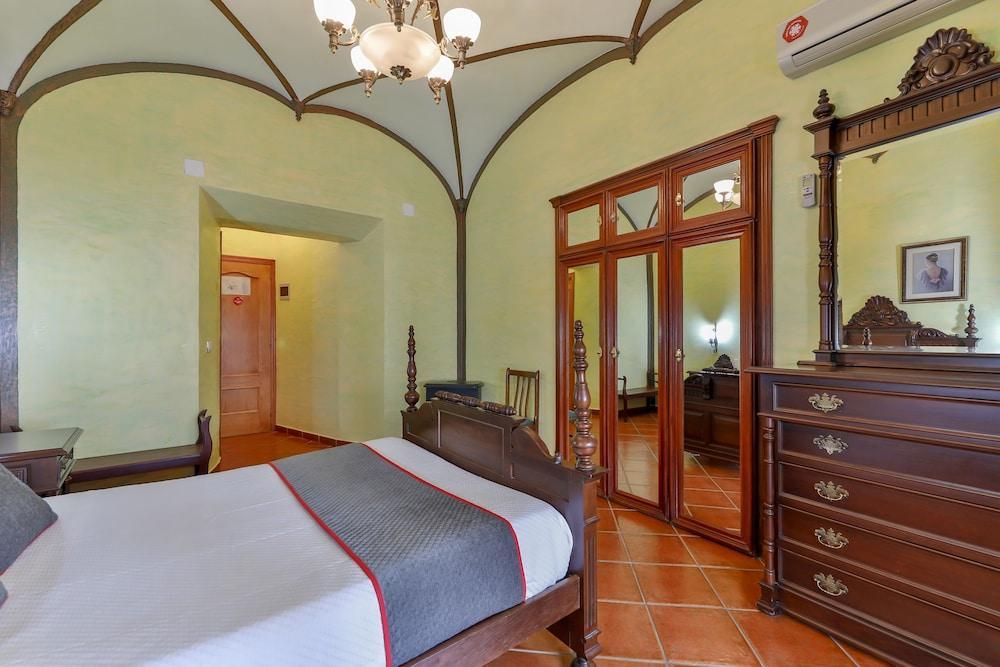 Hotel Las Palmeras By Vivere Stays Zafra Zewnętrze zdjęcie