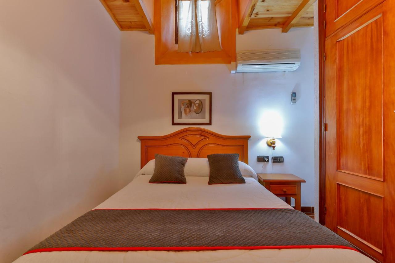 Hotel Las Palmeras By Vivere Stays Zafra Zewnętrze zdjęcie